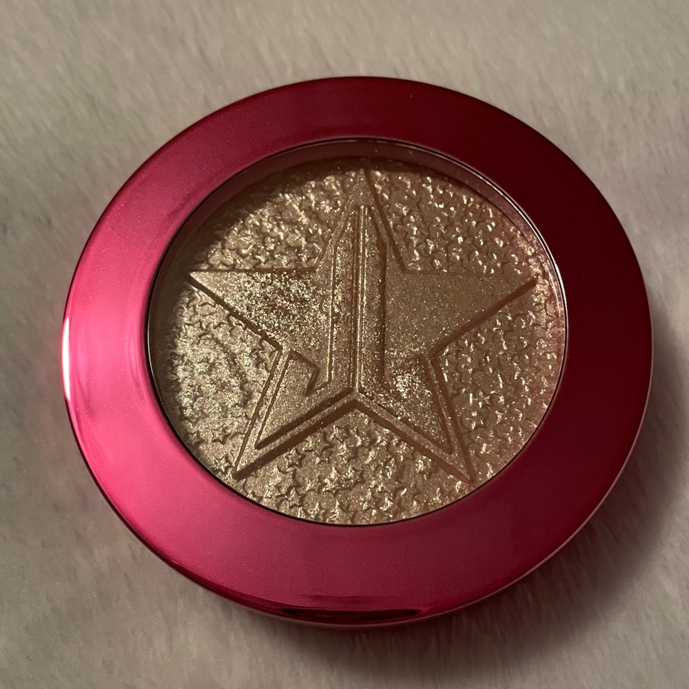 Jeffree Star Supreme Frost in Diamond Wet